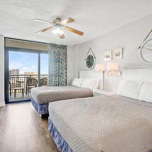 Three-Bedroom Suite Ocean View